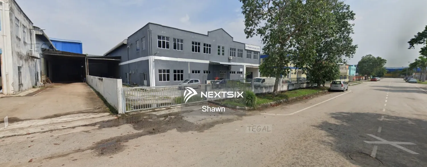Taman Perindustrian Meru, Klang 1.5-Storey Bungalow Factory