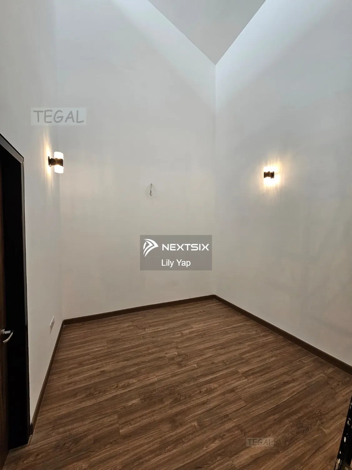 Bukit Raja Klang Lumira Double Storey House For Rent