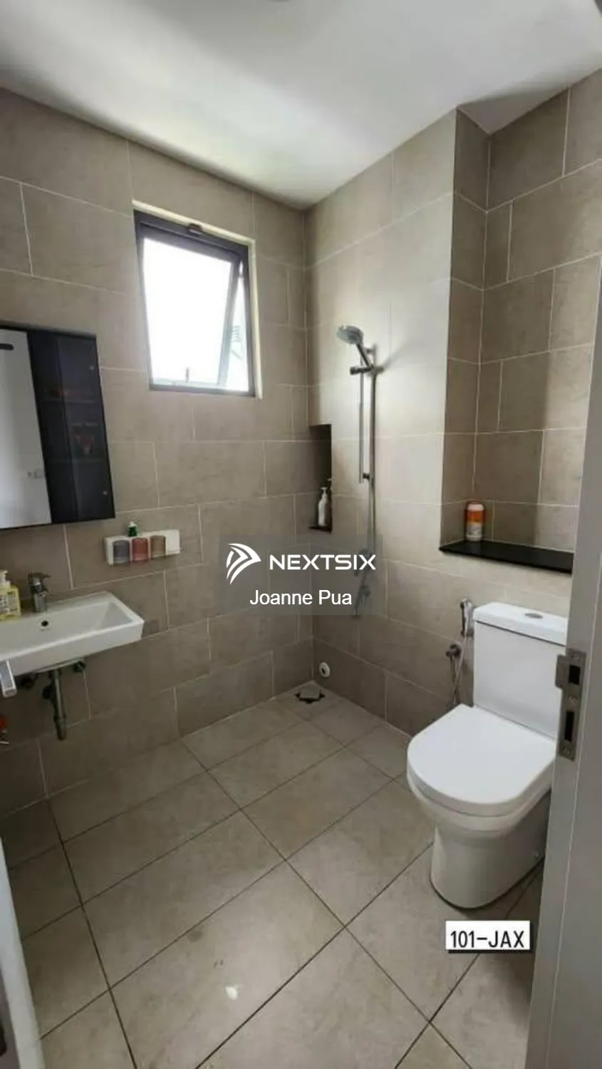 Semi-detached House For Sale in Setia Eco Park Selangor - Image 9