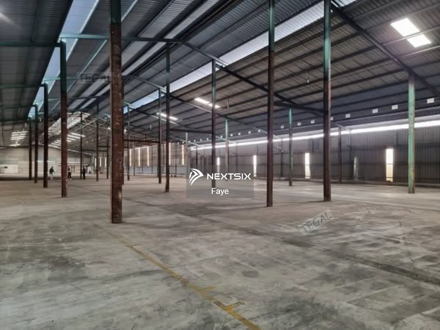 Meru Warehouse