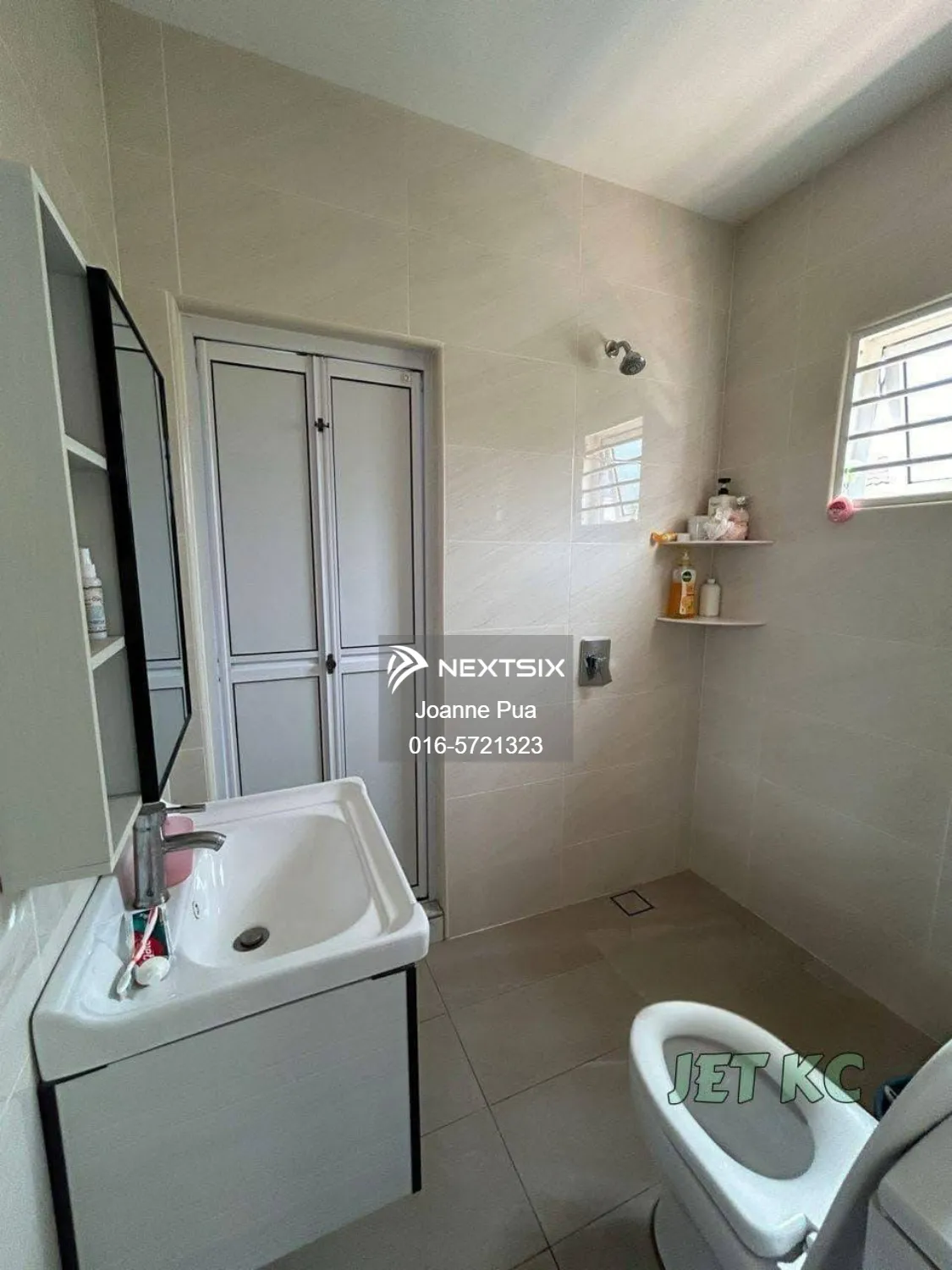 Semi-detached House For Sale in Klang Selangor - Image 10