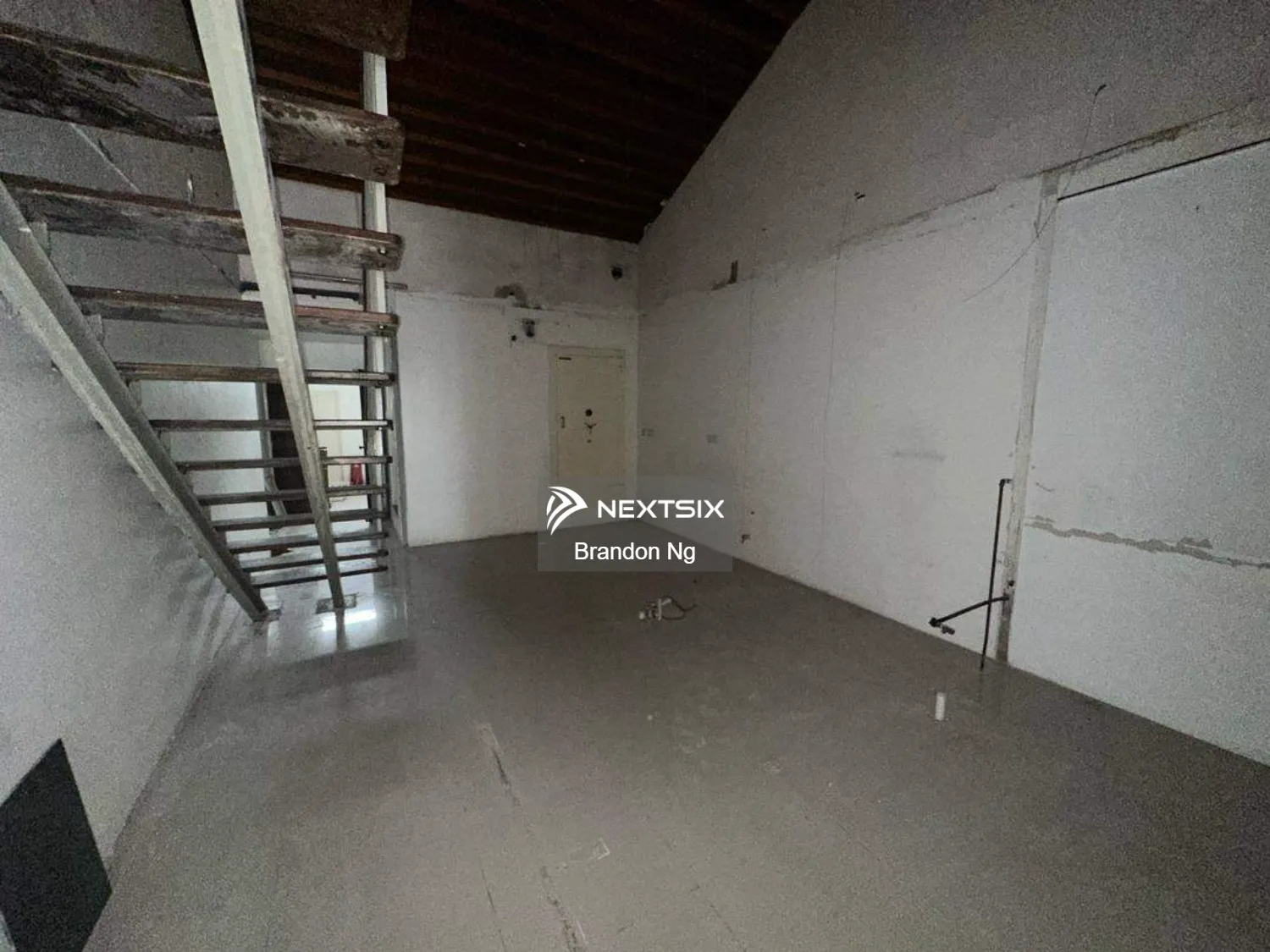 Shop For Rent in Paya Terubong Penang - Image 5