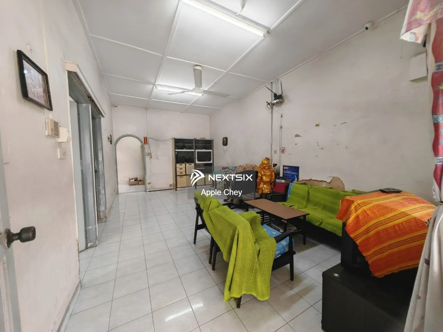 SINGLE STOREY