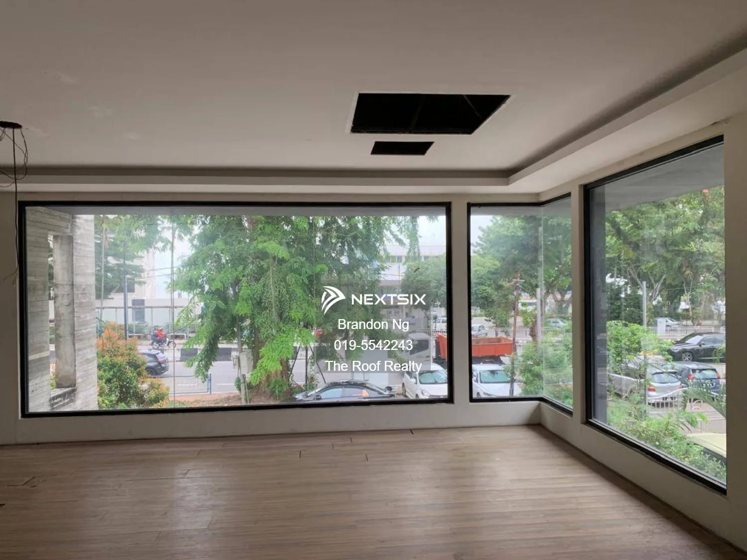 Commercial Semi-D For Rent in Tanjung Bungah Penang
