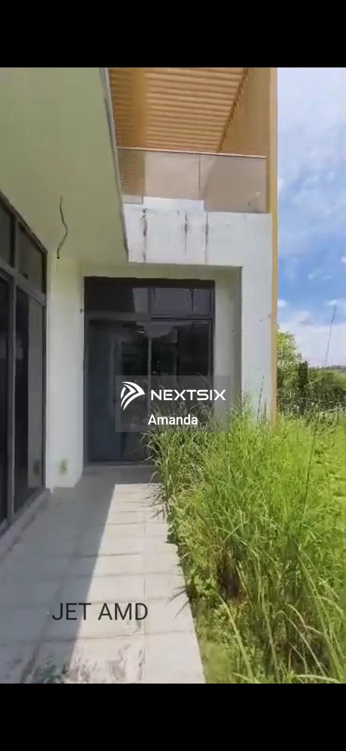 Semi-detached House For Sale in Shah Alam Selangor - Image 6