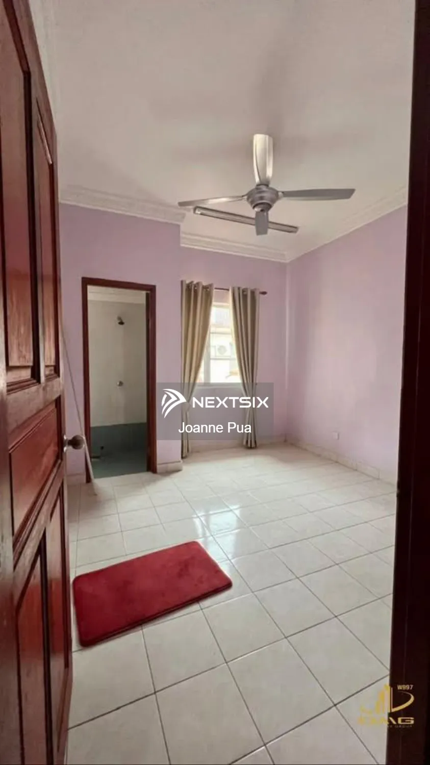 2-sty Terrace/Link House For Sale in Bandar Botanic Selangor - Image 4