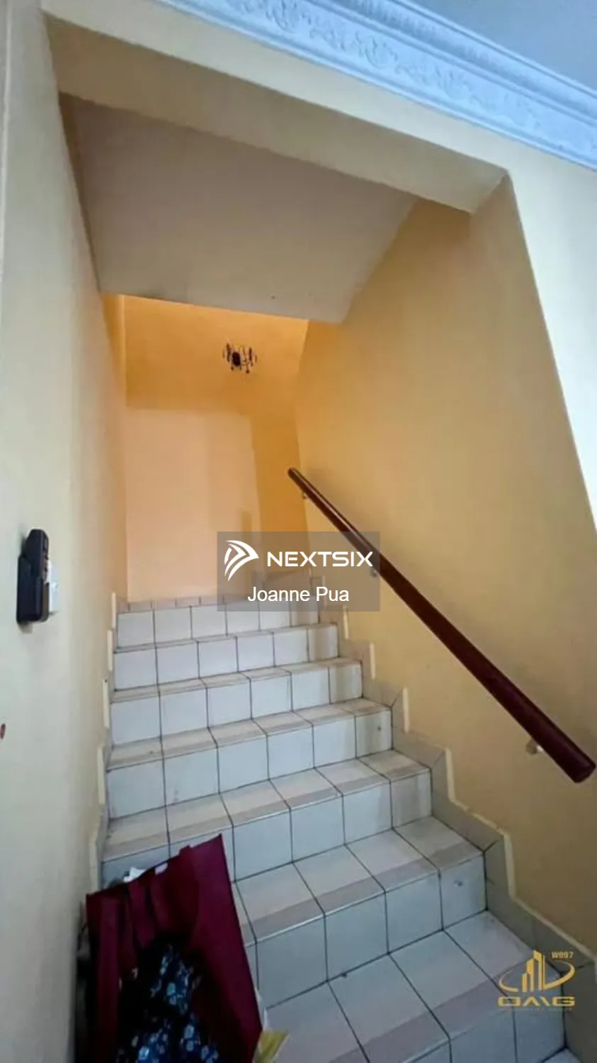 2-sty Terrace/Link House For Sale in Bandar Botanic Selangor - Image 5
