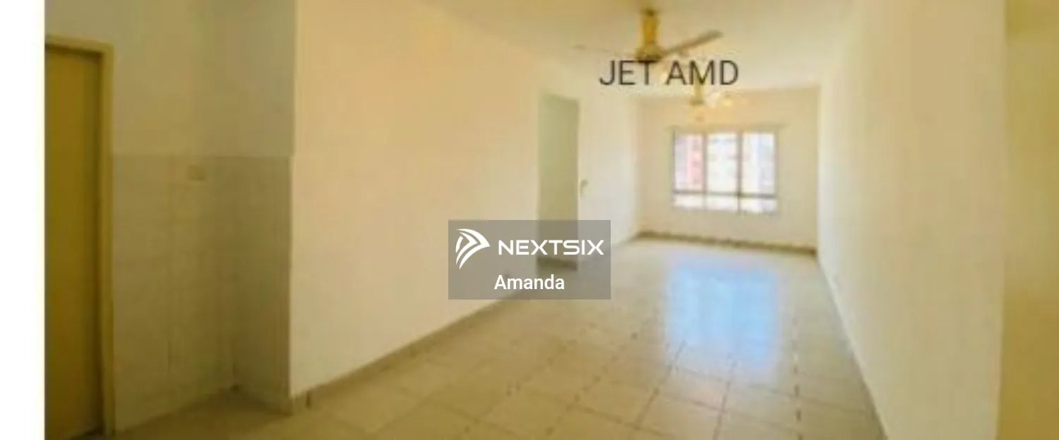 Apartment For Rent in Setia Alam Selangor - Image 5