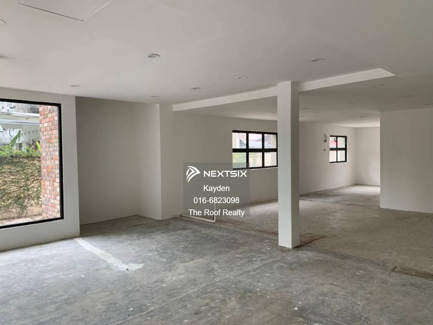 Commercial Semi-D For Rent in Tanjung Bungah Penang