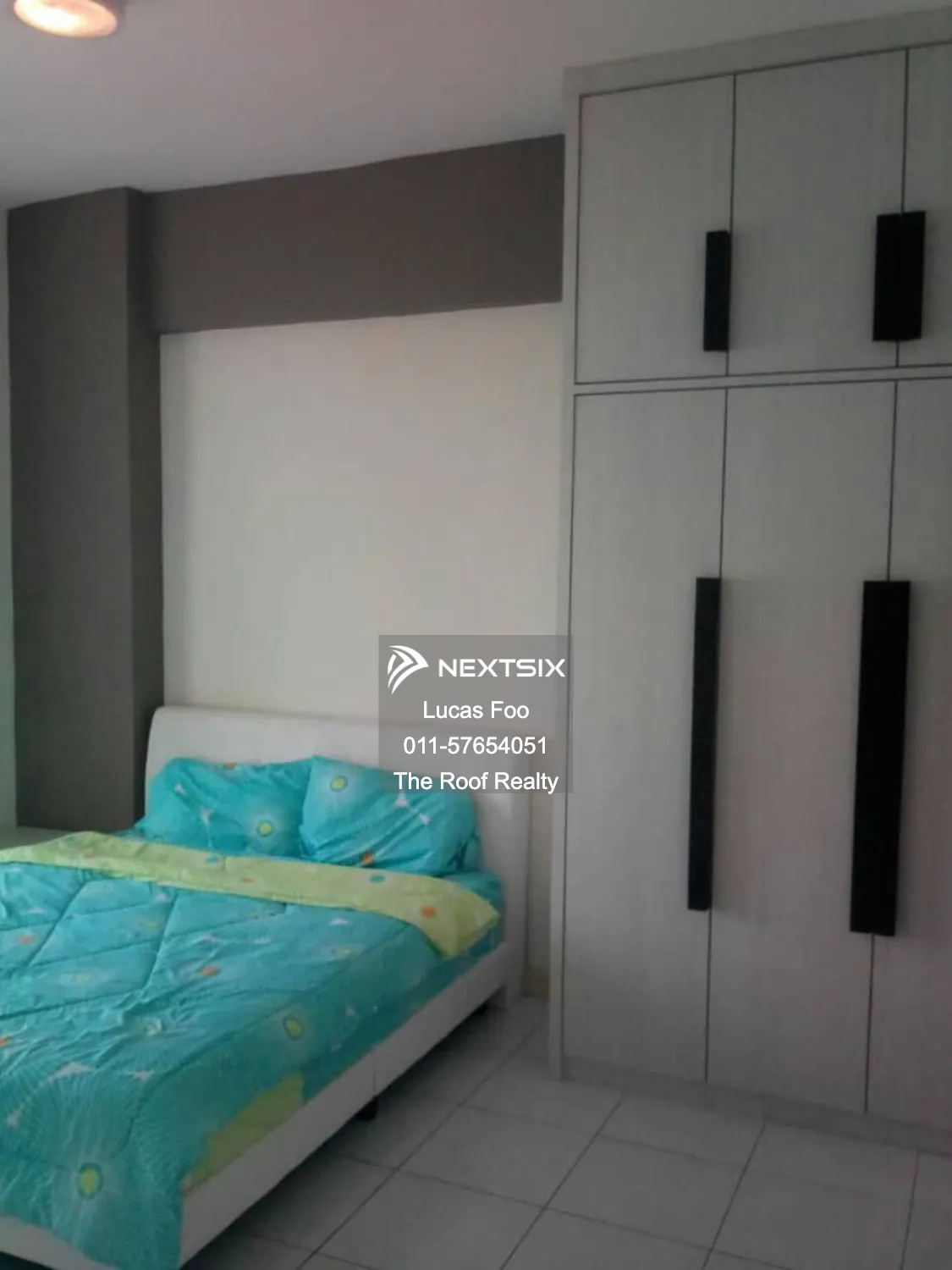 Gold Coast Resort Condominium,