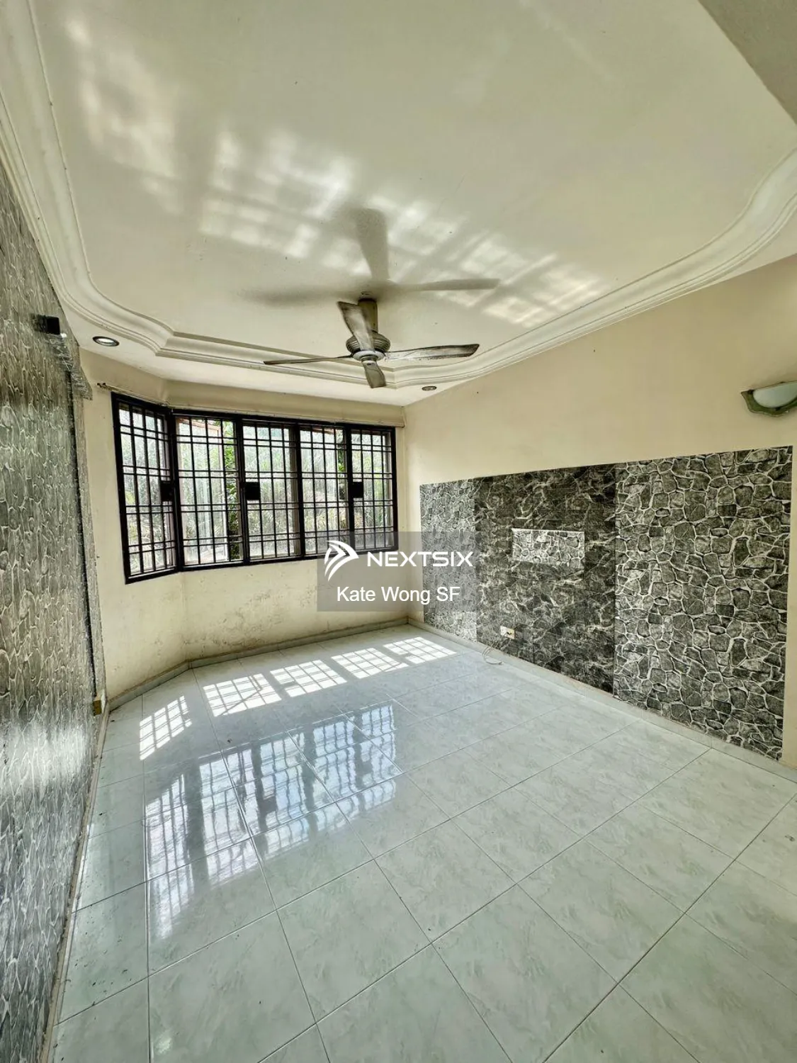 Sri Putra Apartment