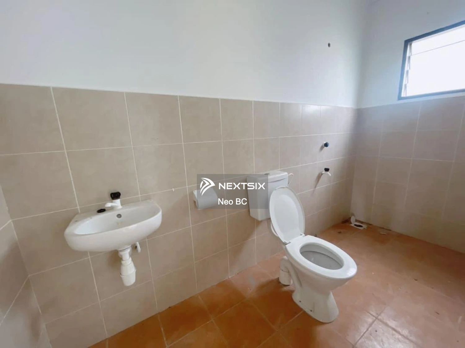 2-sty Terrace/Link House For Sale in Pasir Gudang Johor - Image 6