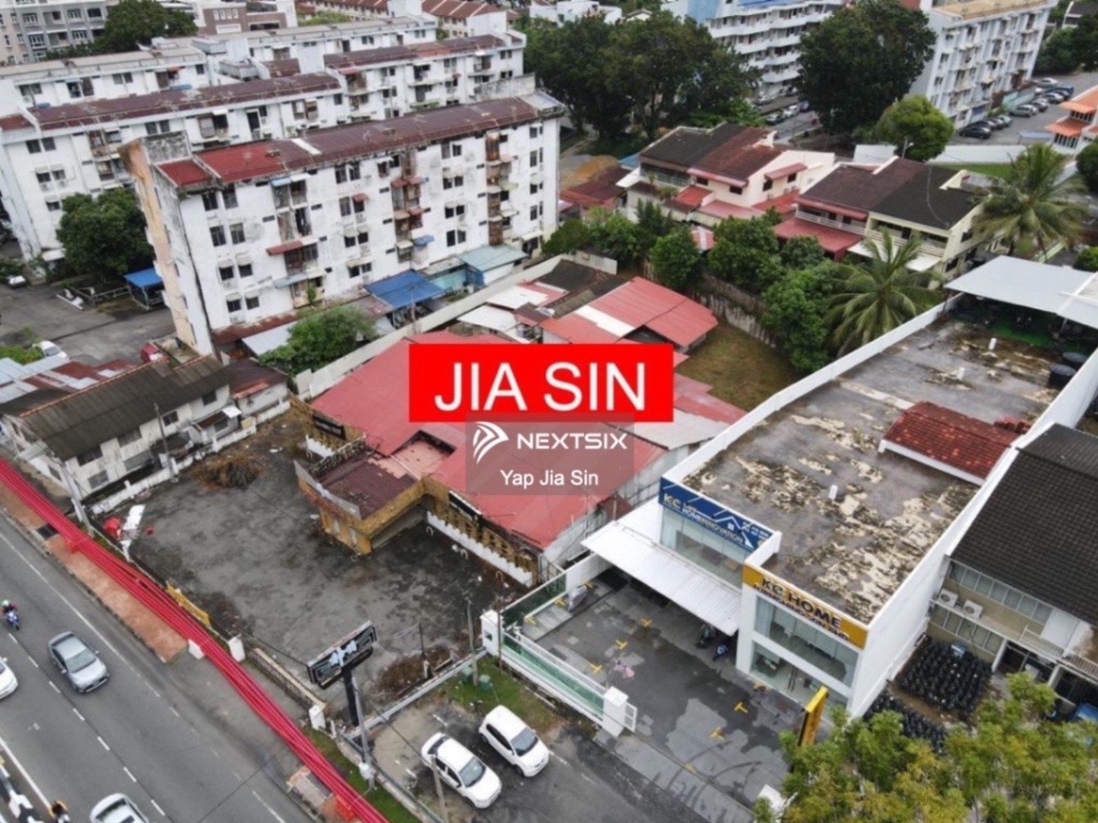 Commercial Bungalow For Sale in Tanjong Tokong Penang