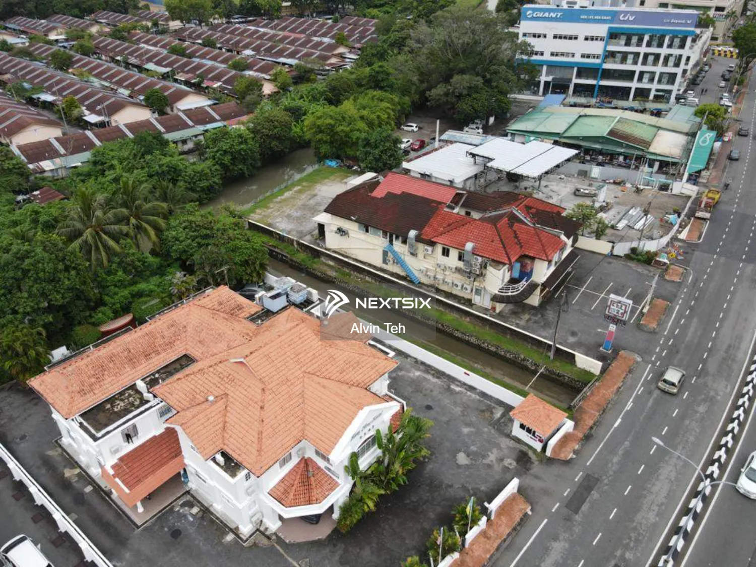Commercial Bungalow For Sale in Tanjong Tokong Penang