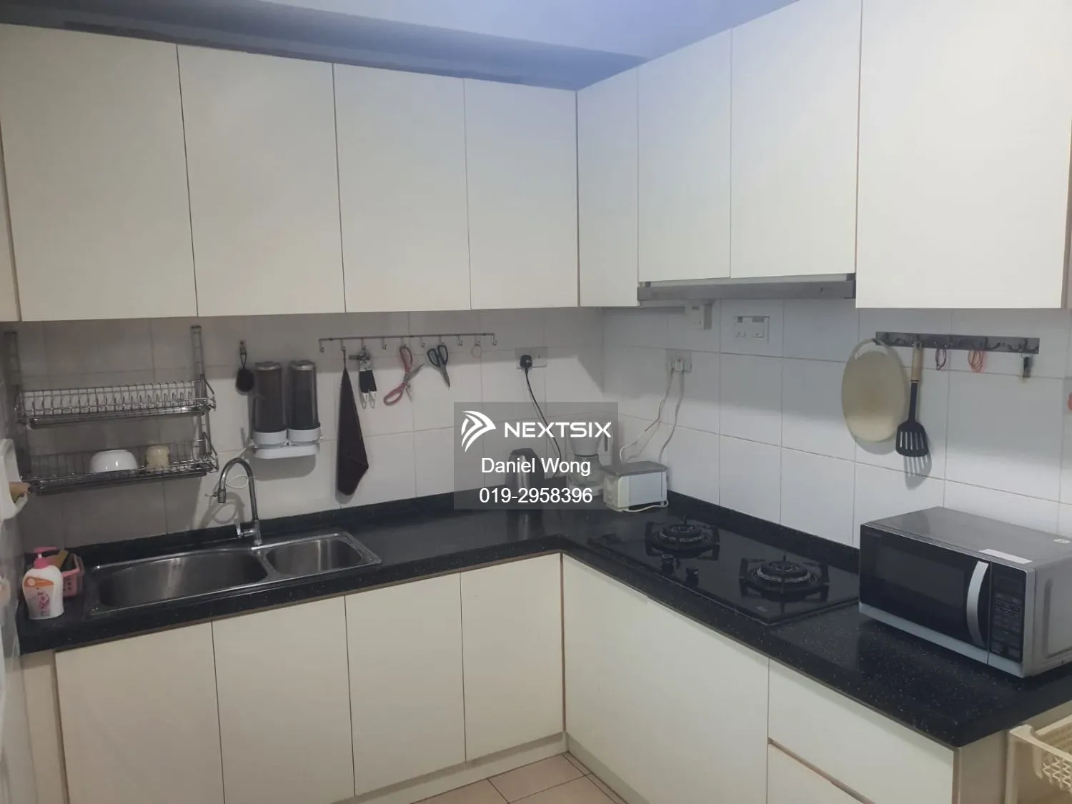 Golden Sands Seaview Residence Suites
