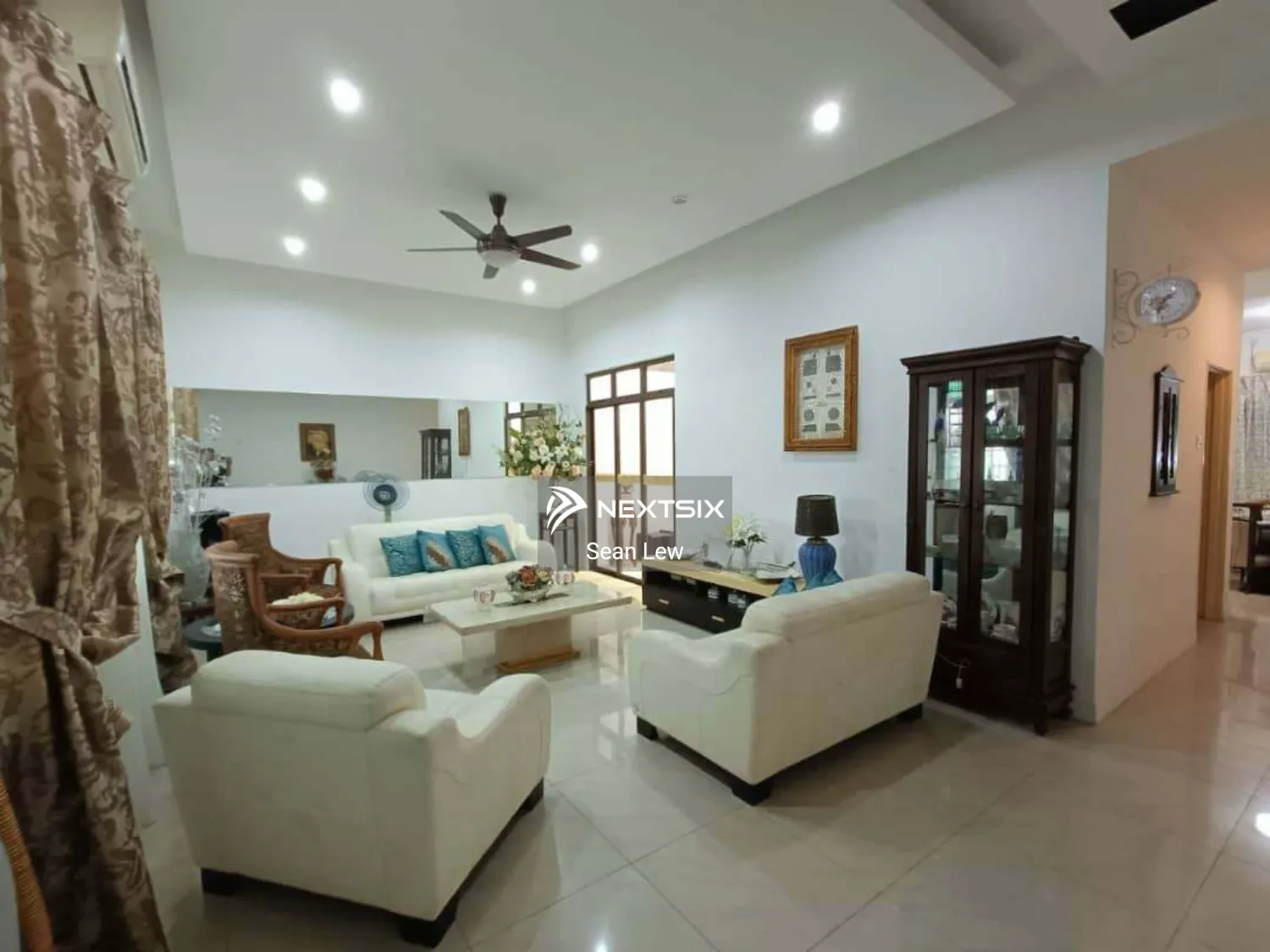 Kempas Utama 2sty Terrace