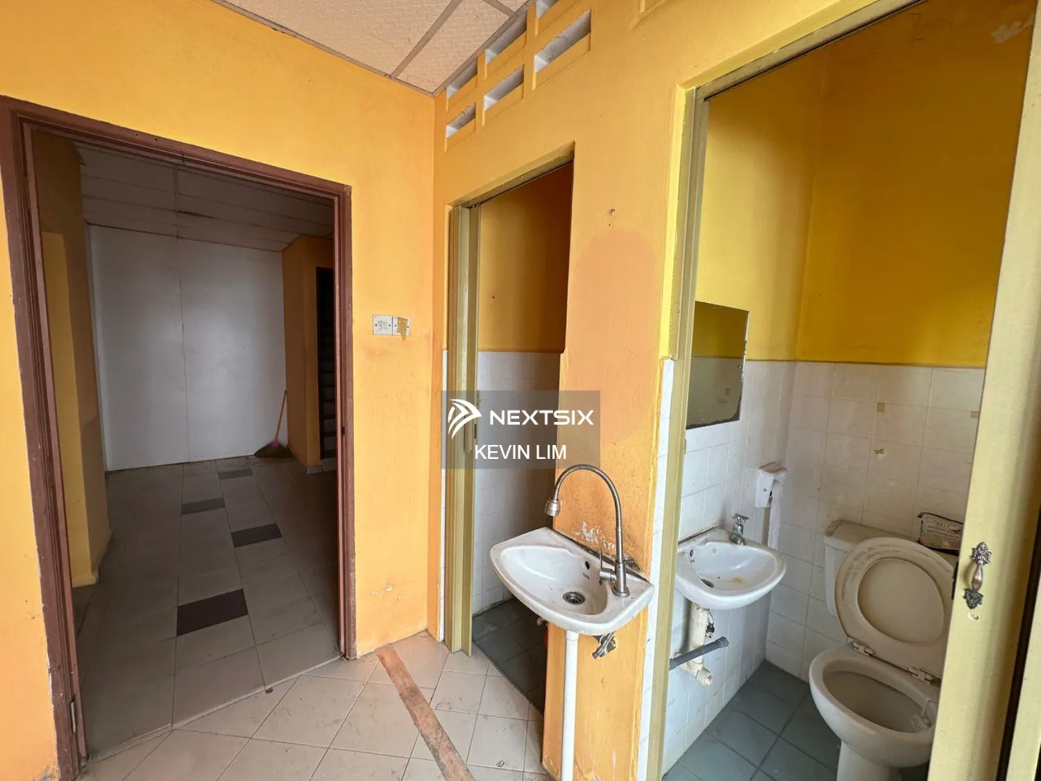 Shop For Rent in Georgetown Penang - Image 7