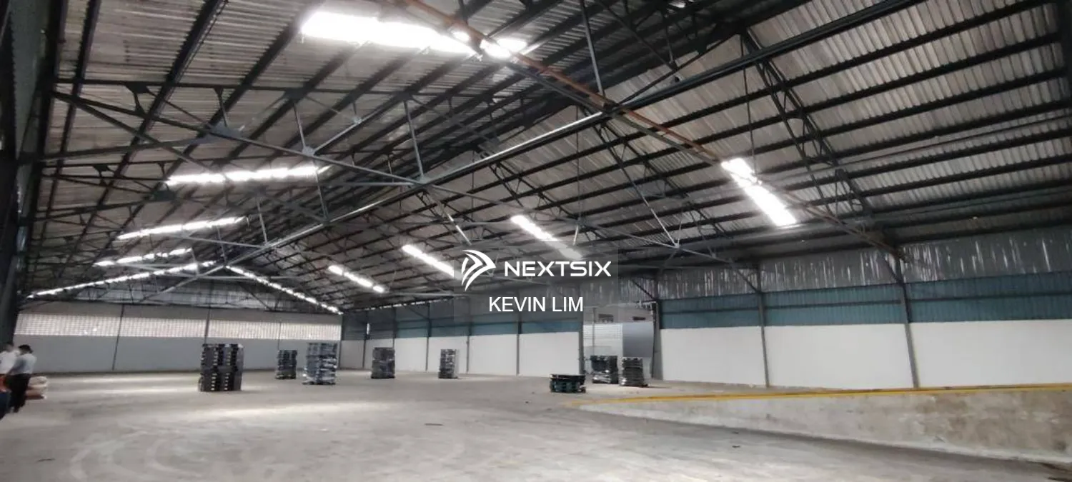 Prai Industrial Factory Warehouse For Rent 4.77 Acre wt Loading Bays