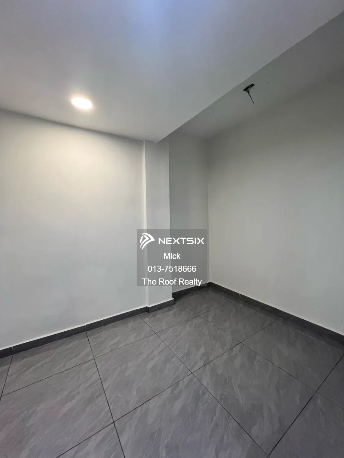 2-sty Terrace/Link House For Sale in Ulu Tiram Johor - Image 2