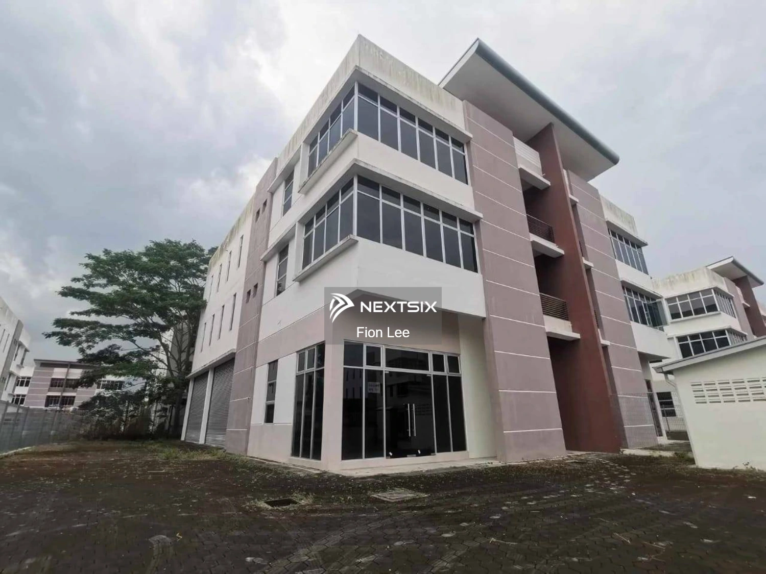 I-Parc Factory Unit / 3 Storey Semi-Detached Factory / Sale And Rent