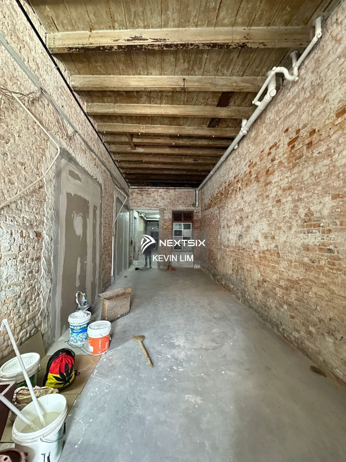 Ground Floor Shop Rent 1450 sf Tourist Hotspot at Georgetown
