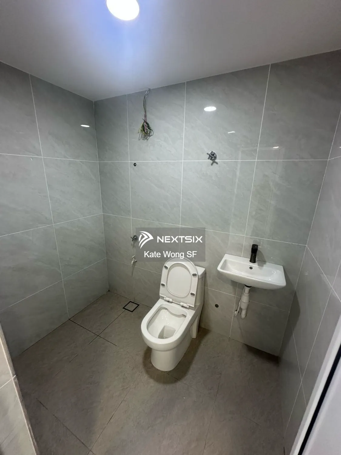 Semi-detached House For Sale in Tampoi Johor - Image 24