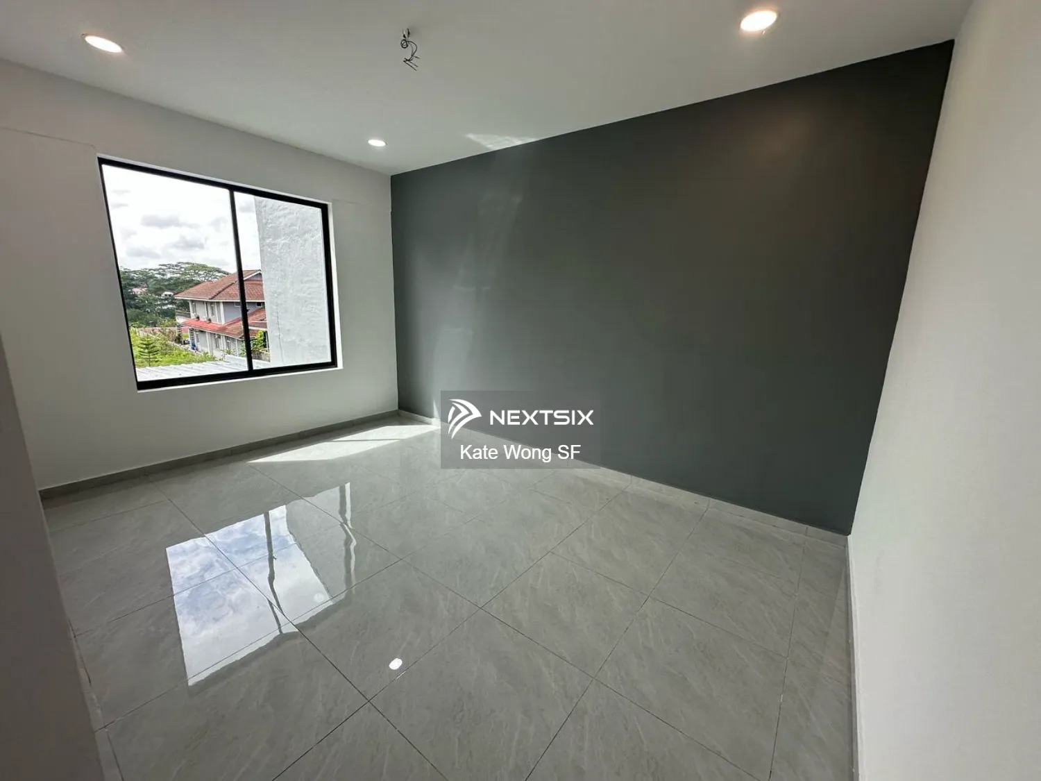 Semi-detached House For Sale in Tampoi Johor - Image 10