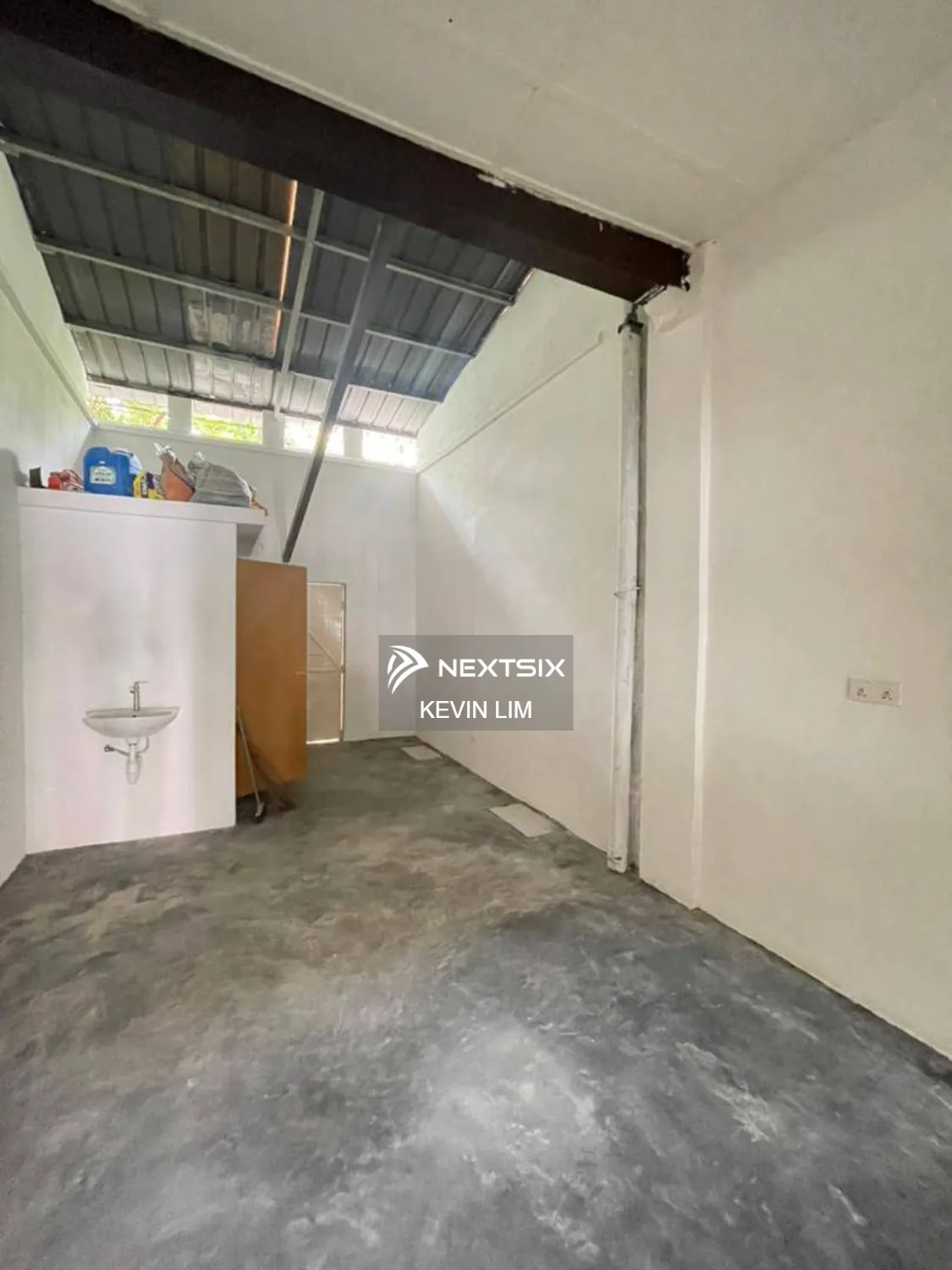 Shop For Rent in Georgetown Penang - Image 4