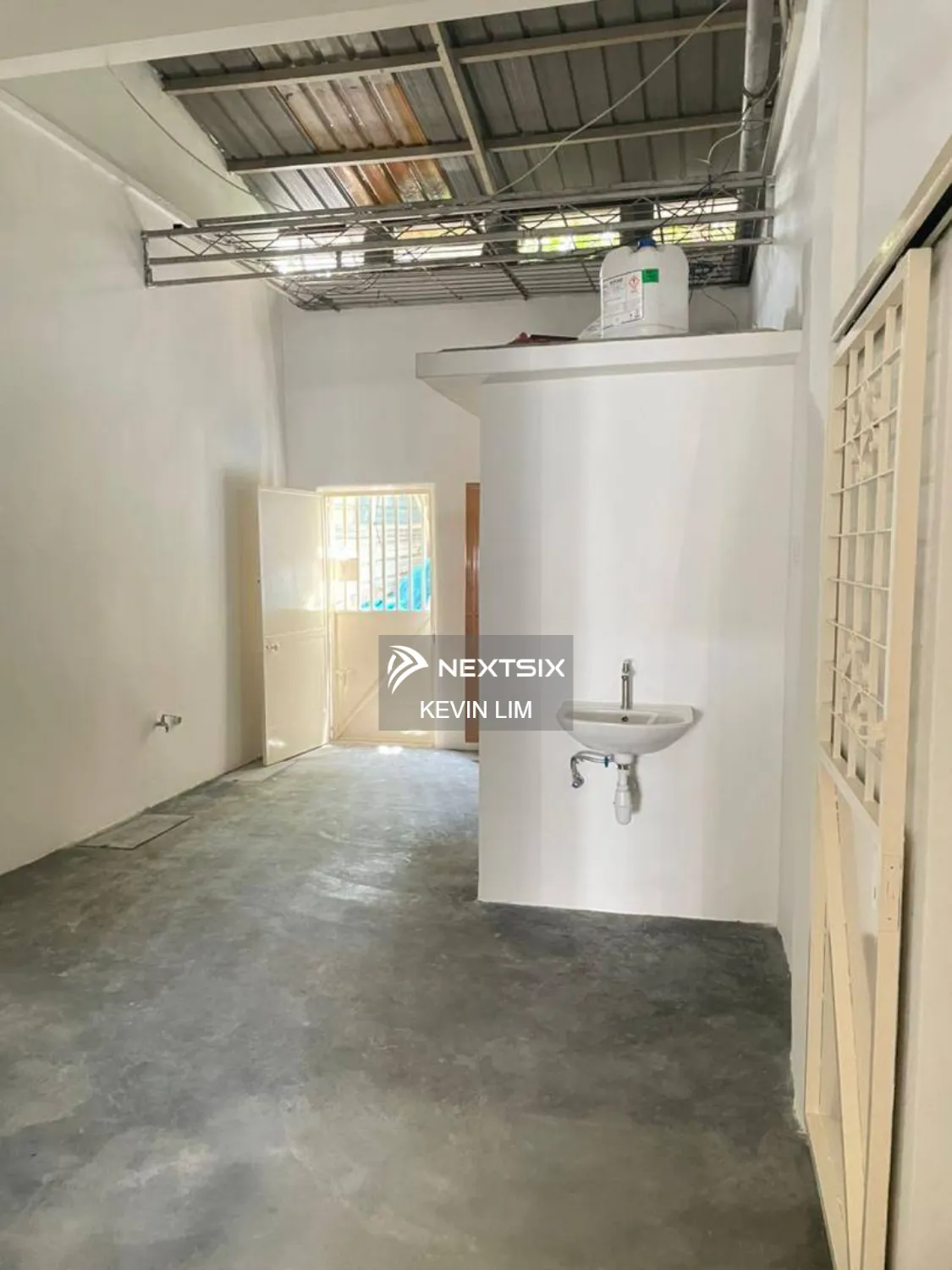 Shop For Rent in Georgetown Penang - Image 5