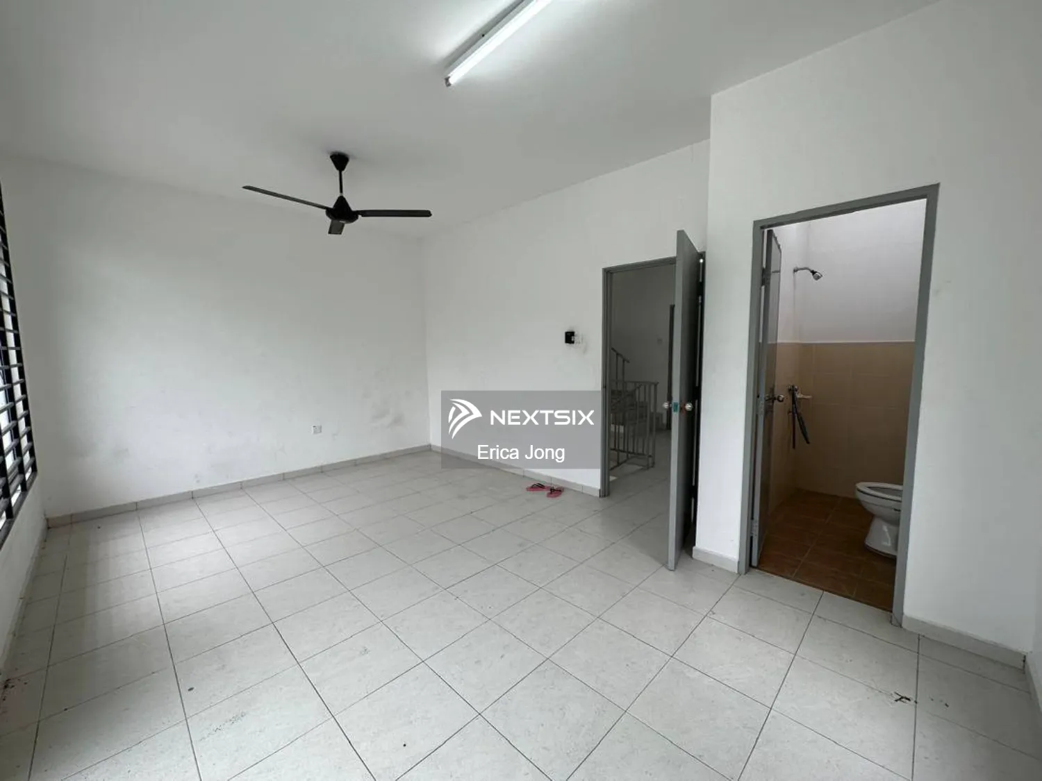 3-sty Terrace/Link House For Sale in Senai Johor - Image 5