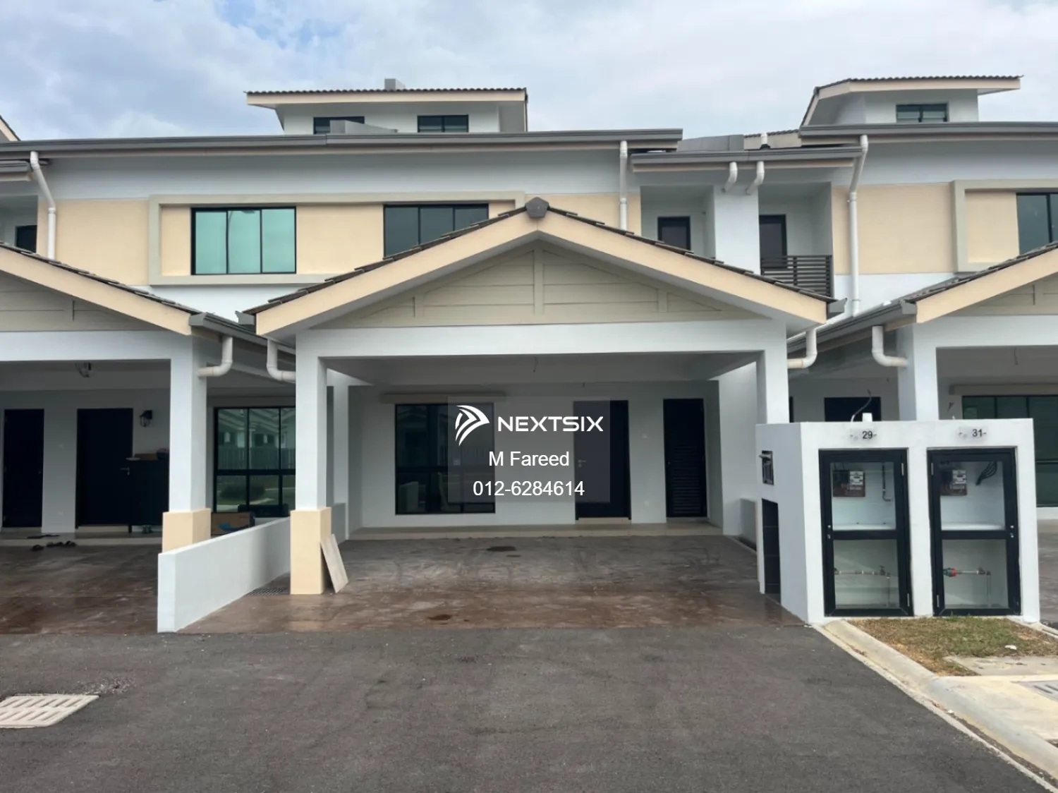 NUSA CINTA, SETIA FONTAINES
