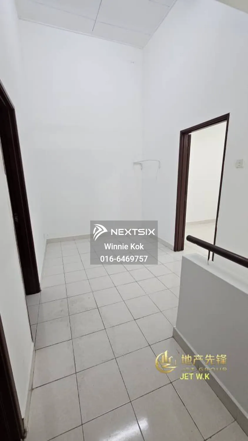 2-sty Terrace/Link House For Sale in Bandar Botanic Selangor - Image 5