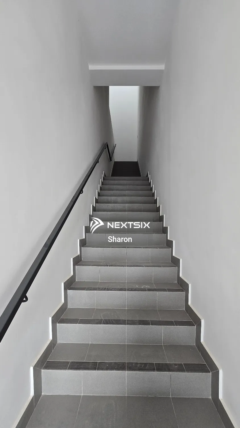 Shop For Rent in Semenyih Selangor - Image 11