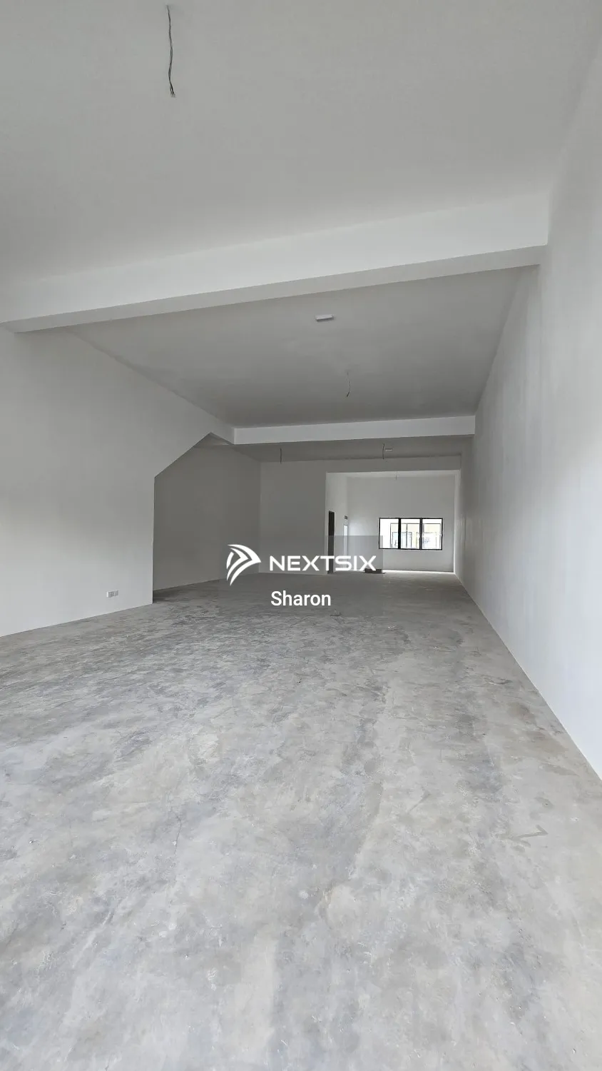 Shop For Rent in Semenyih Selangor - Image 8