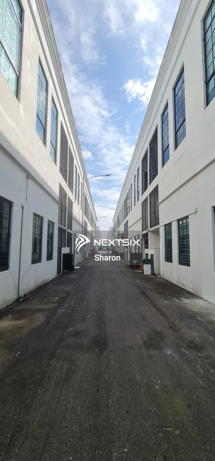 Shop For Rent in Semenyih Selangor - Image 13