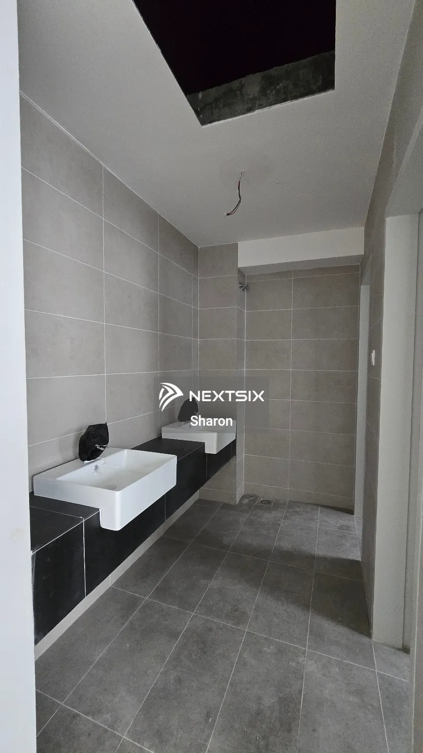 Shop For Rent in Semenyih Selangor - Image 5