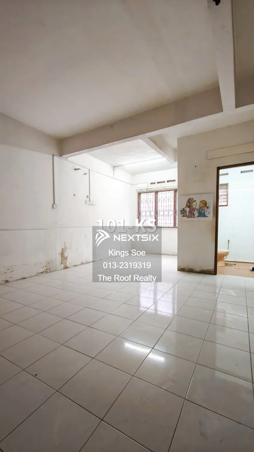 2-sty Terrace/Link House For Sale in Klang Selangor - Image 7