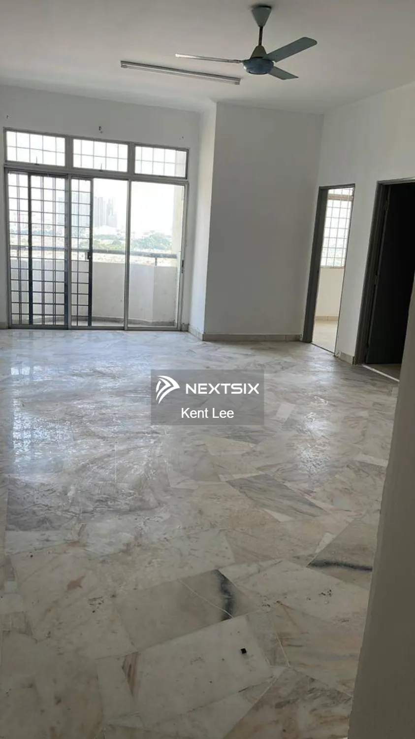 Apartment For Sale in Bandar Sunway Selangor - Image 6