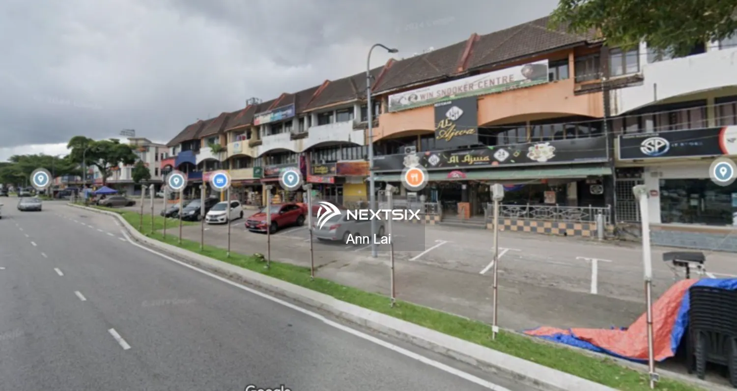Taman Daya 3 Storey Shoplot ( Corner Unit )