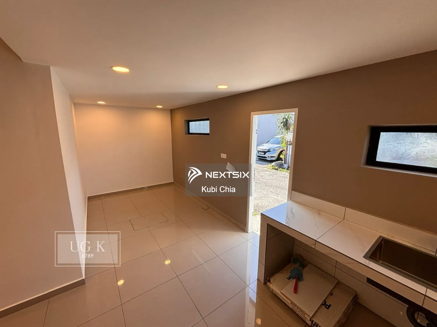1-sty Terrace/Link House For Sale in Bandar Bukit Tinggi Selangor - Image 9