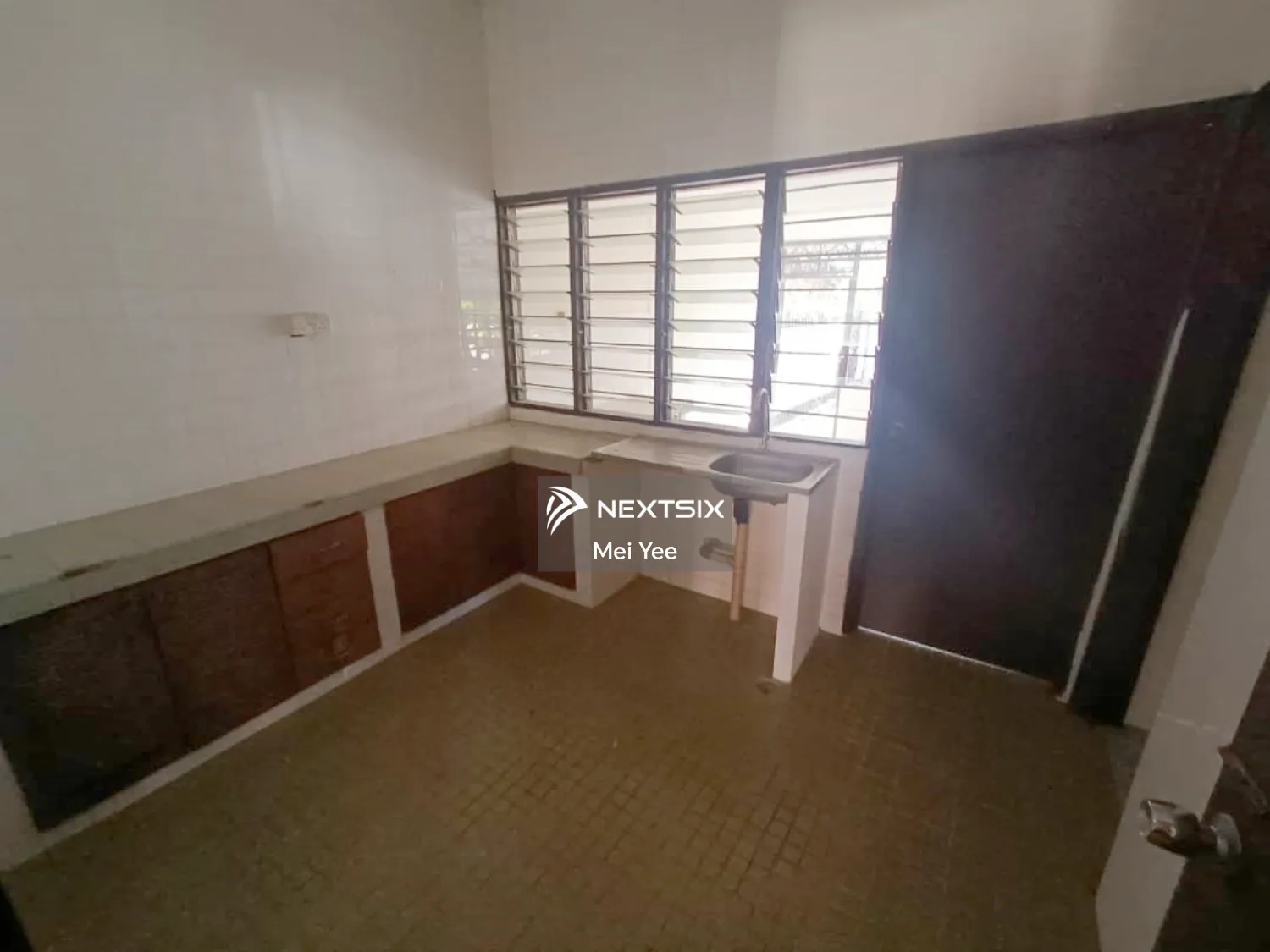 Semi-detached House For Sale in Kota Kinabalu Sabah