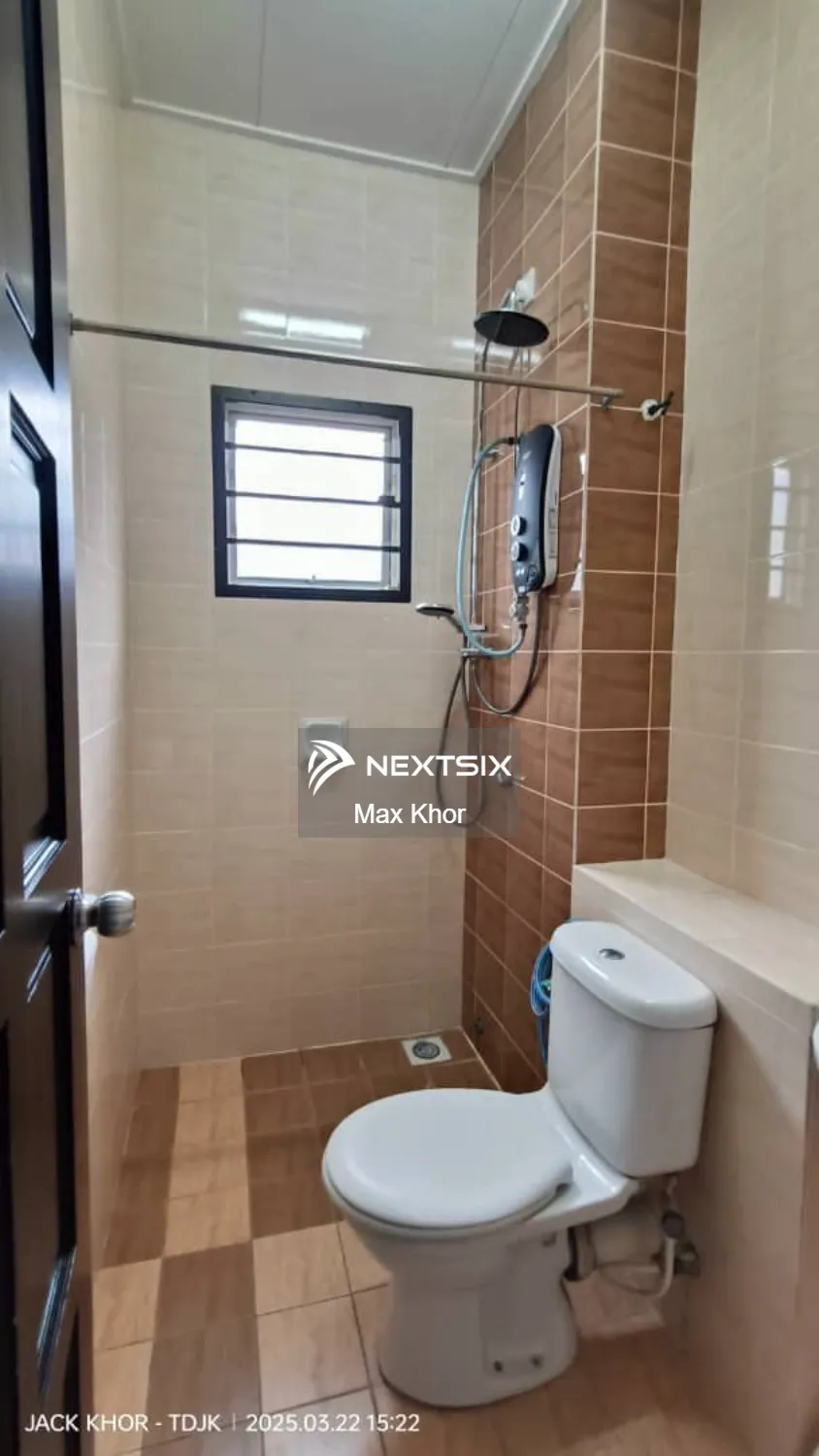 Semi-detached House For Sale in Setia Alam Selangor - Image 14