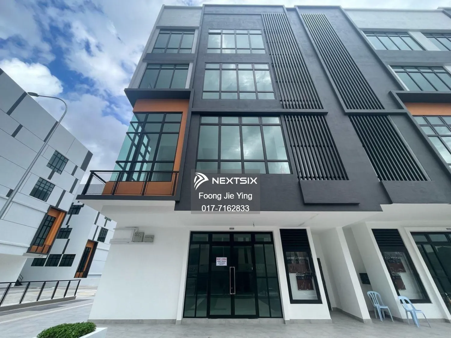 Pelangi Avenue, 4 Storey Shop Lot