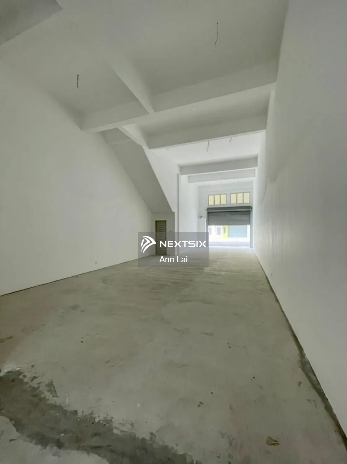 Nan Yang Place @ Austin Heights Double Storey Shop Lot ( Intermediate )
