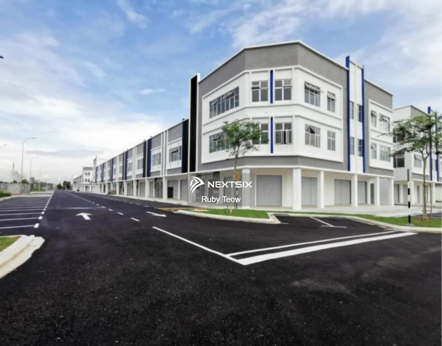 Kulai Vervocity - 3 Storey Shop Lot for Rent