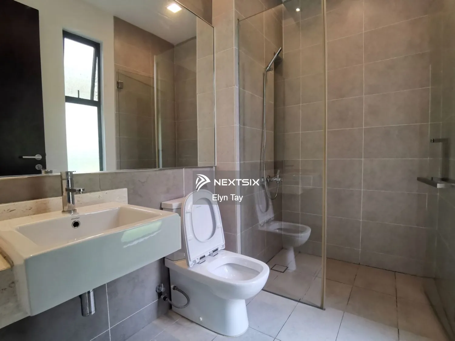 Bungalow For Sale in Gelang Patah Johor - Image 10