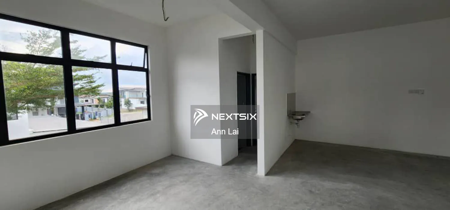 Shop For Sale in Ulu Tiram Johor - Image 8