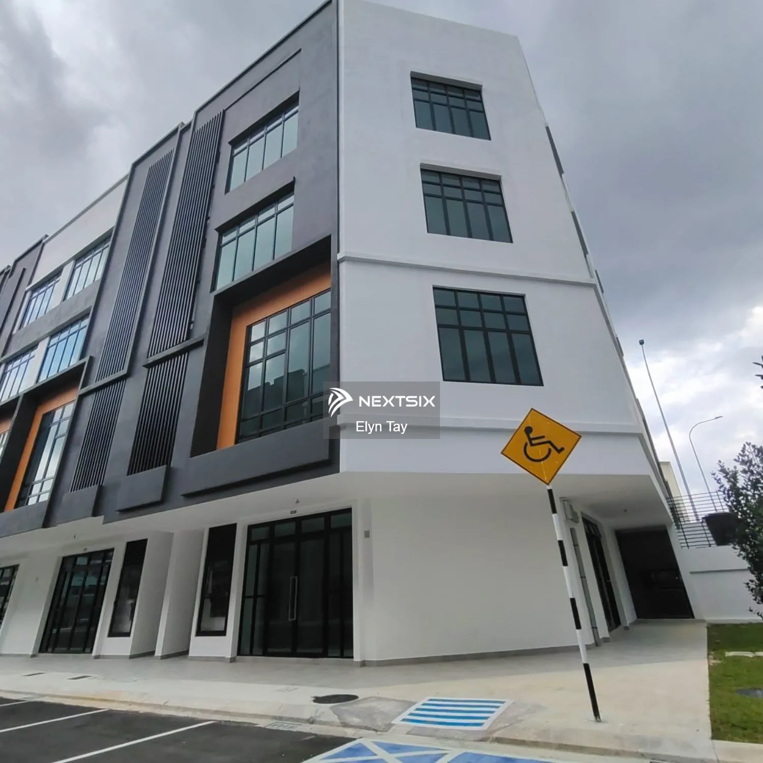 Pelangi Avenue 4 Storey Corner Shop Lot