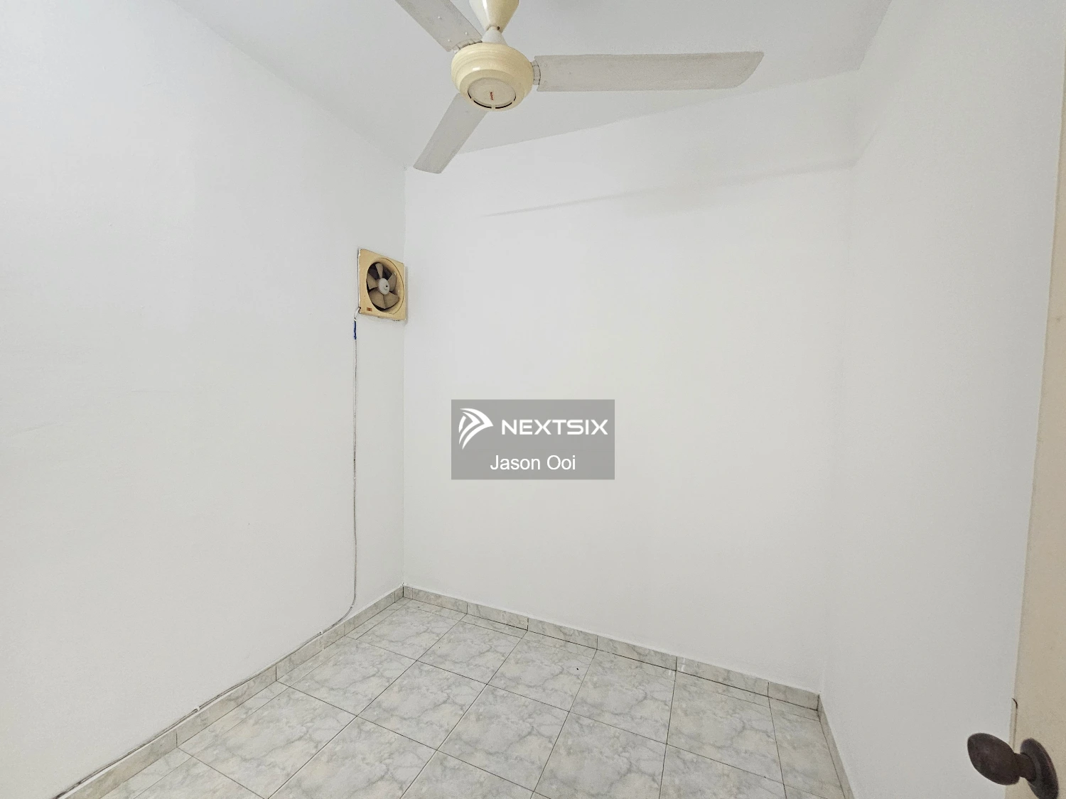 Flat For Sale in Subang Jaya Selangor - Image 10