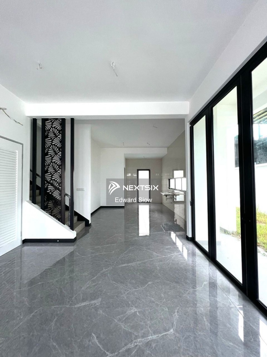 Semi-detached House For Sale in Setia Tropika Johor - Image 5